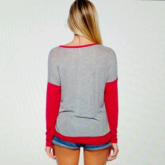 💋Lightweight Distress Loose Fit T-Shirt - Picture 4 of 4